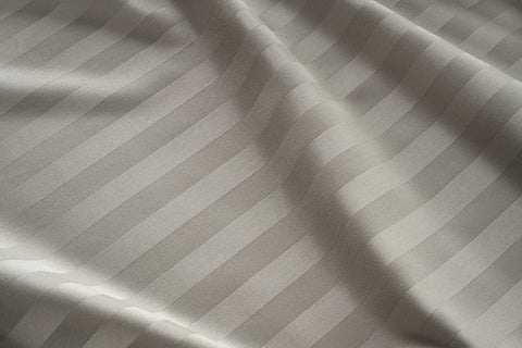 lane linen 100% egyptian cotton stripe king size bedsheet set - 800 tc, 5 Pc bedding set (1 bedsheet with 4 pillow case) - luxury satin weave cotton sheets (2.74m x 2.74m)#color_silver
