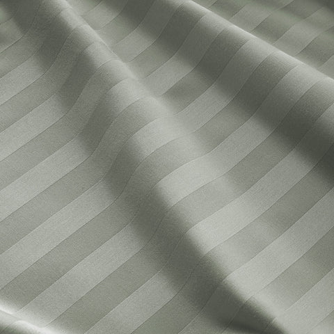 Silver Color Bedsheet Pattern