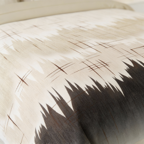 Pixel | 100% Cotton 250 TC Digitally Printed Sheet Set | 3 Piece (1 Bedsheet + 2 Pillow Cover) |Oeko-TEX Certified - King Size Bed Sheet Set