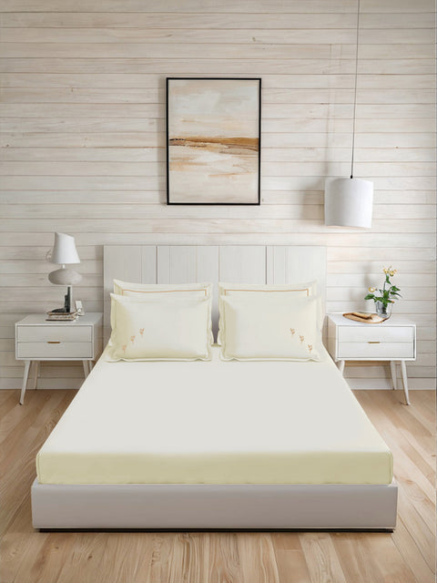 Riwayaat | 100% Cotton 300TC Embroidered Bedsheet | 5 Piece (1 Bedsheet + 4 Pillow Cover)| Bell-Botta | Super King